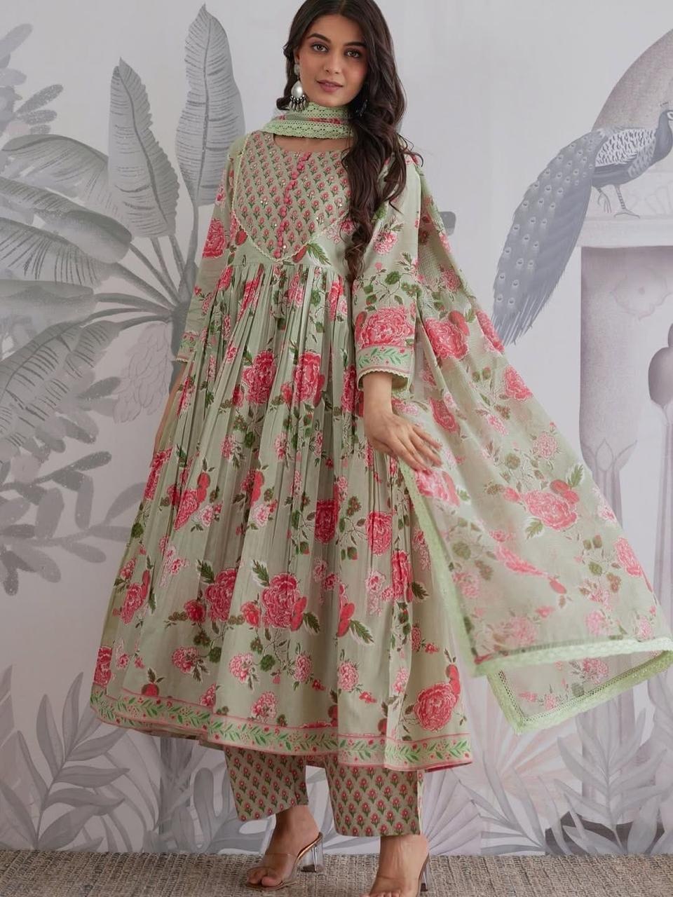 rose printed kutri