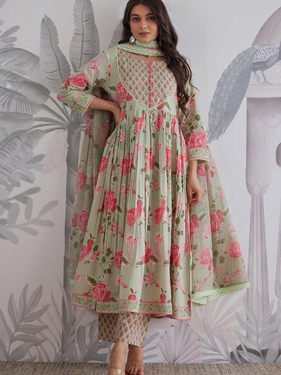 rose printed kutri
